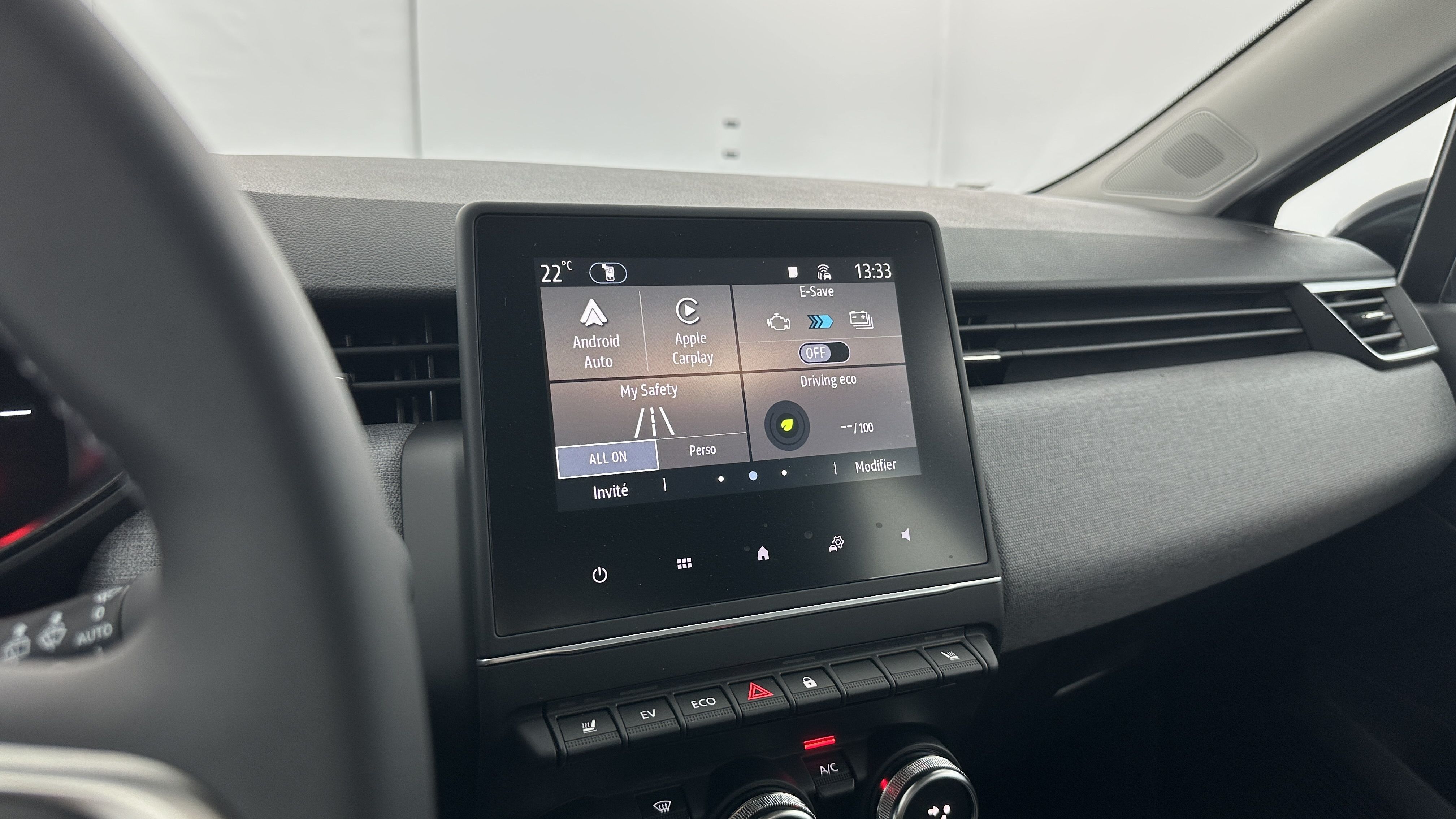 GLI00002848_p53 - RENAULT - CLIO - 2025 - photo 20