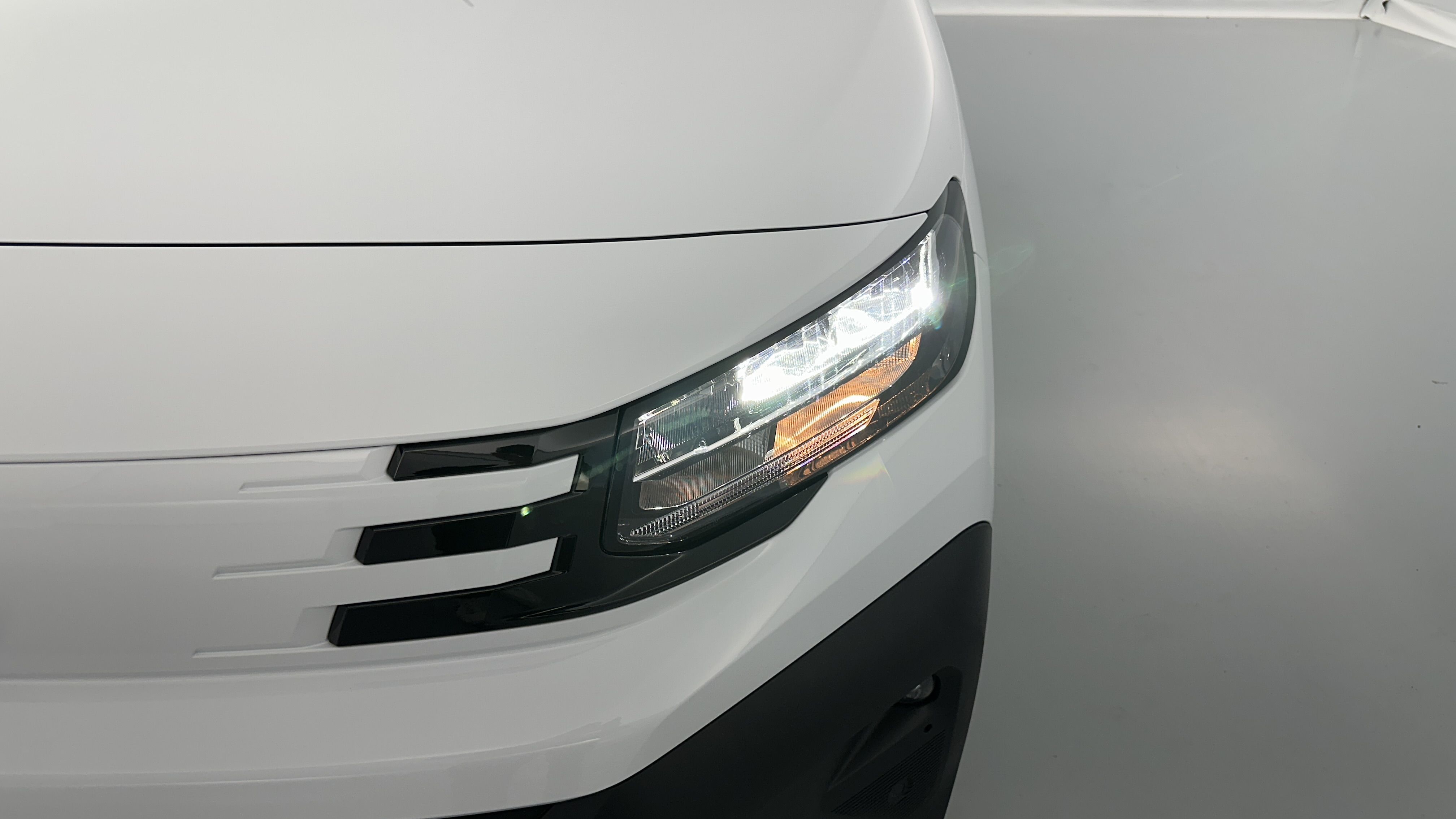 GLI00007888_p53 - PEUGEOT - PARTNER - 2025 - photo 20