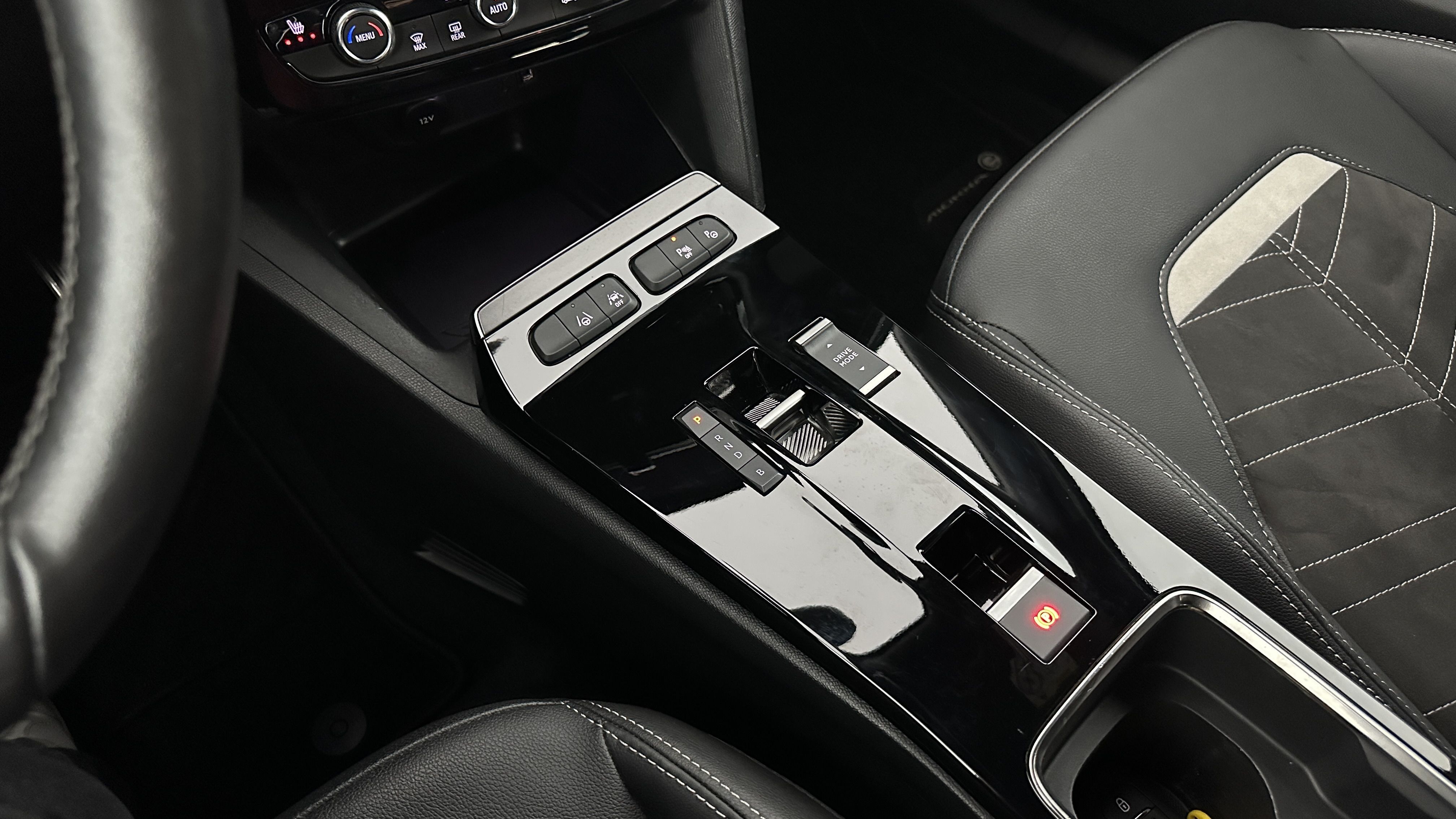 GLI00009864_p53 - OPEL - MOKKA E - 2021 - photo 21