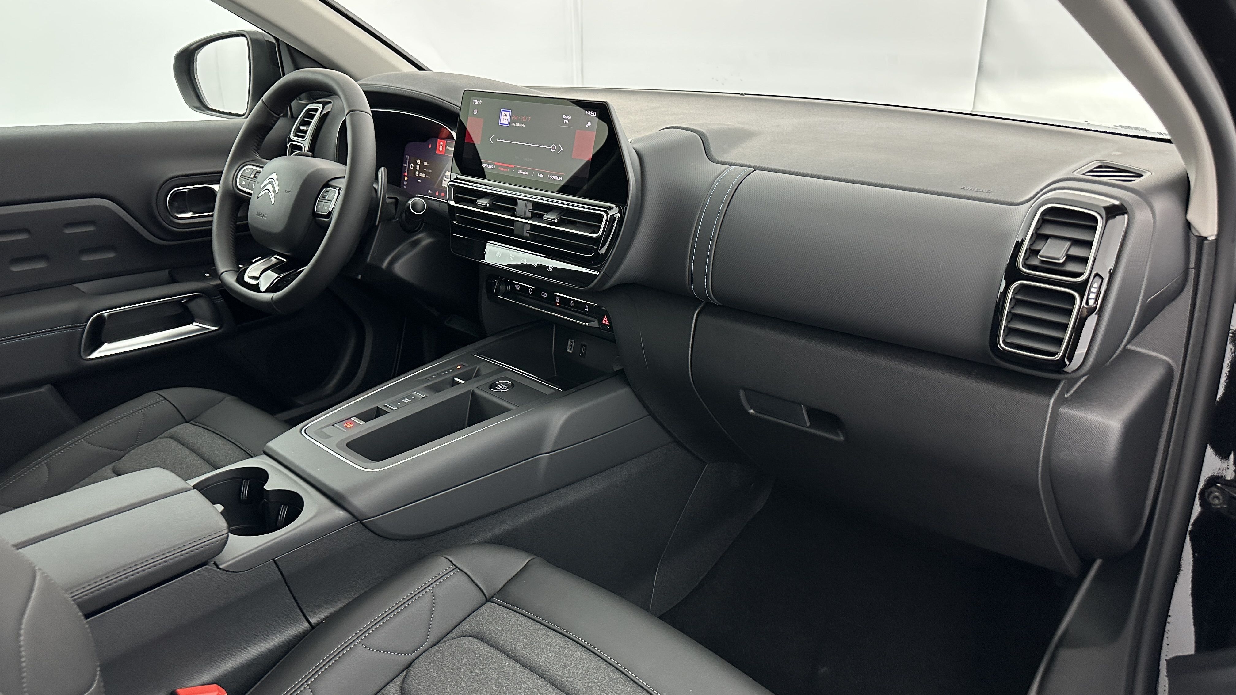 GLI00010161_p53 - CITROEN - C5 AIRCROSS - 2025 - photo 8