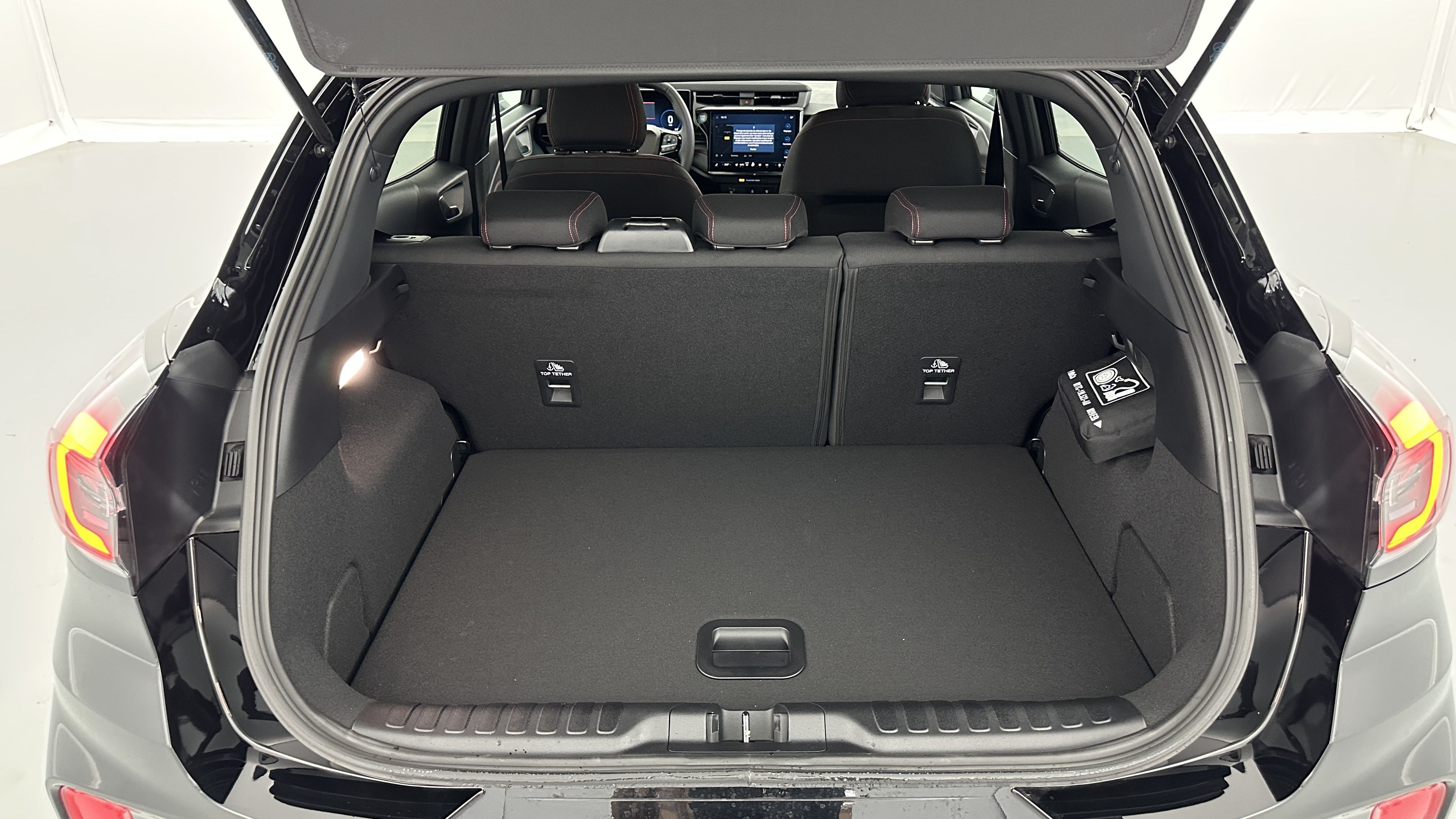 GLI00009879_p53 - FORD - PUMA - 2025 - photo 10