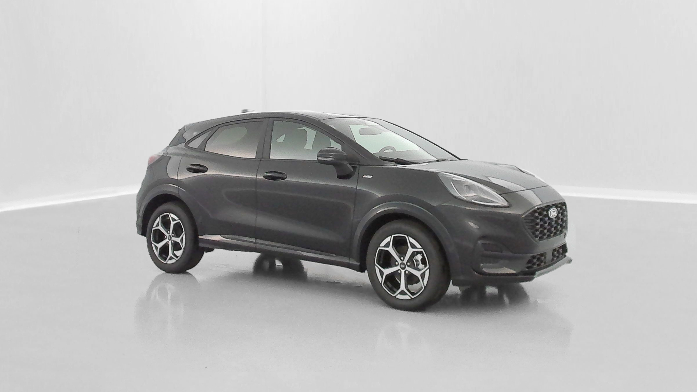 GLI00009879_p53 - FORD - PUMA - 2025 - photo 29