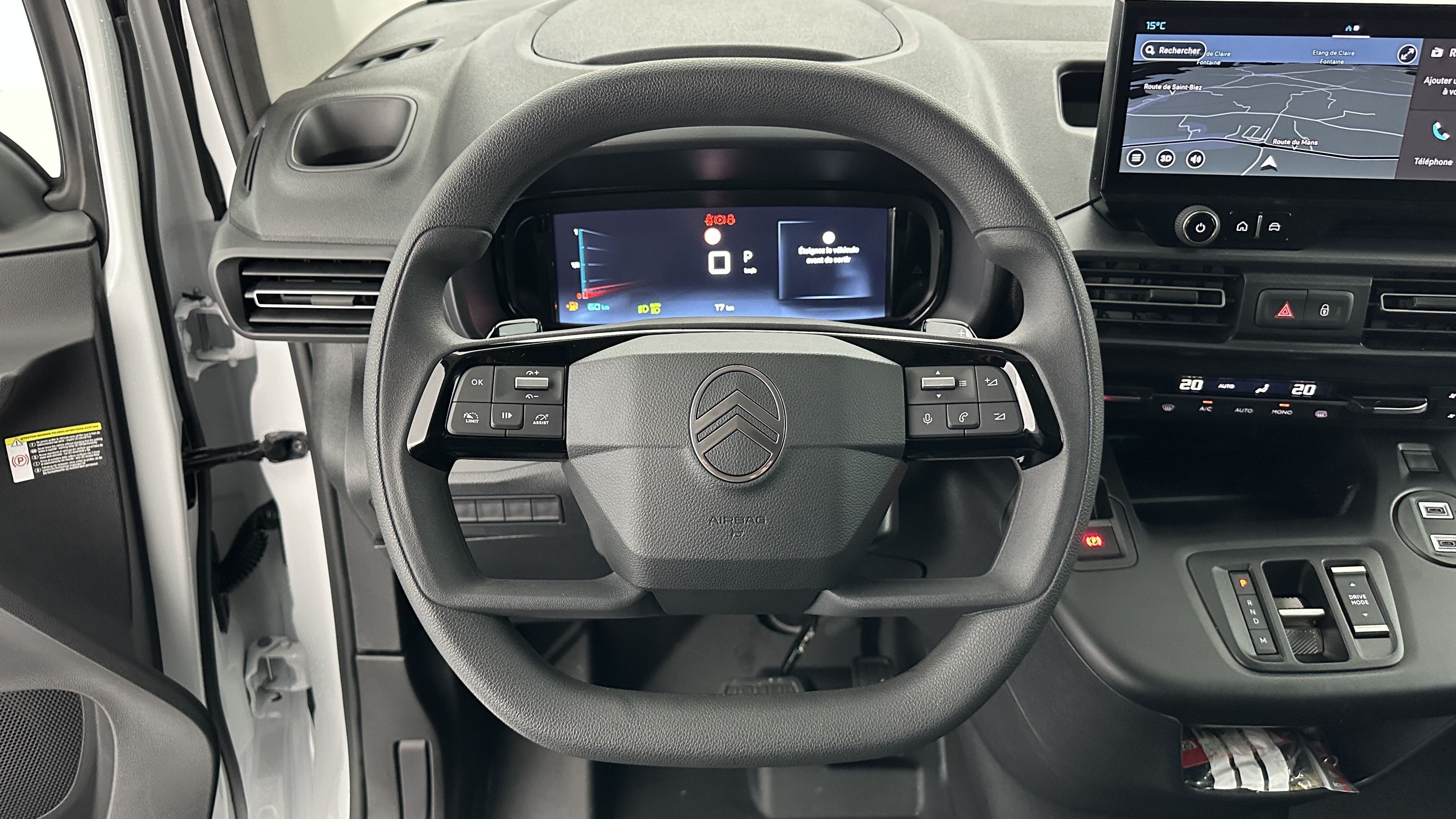 GLI00006601_p53 - CITROEN - BERLINGO - 2025 - photo 11