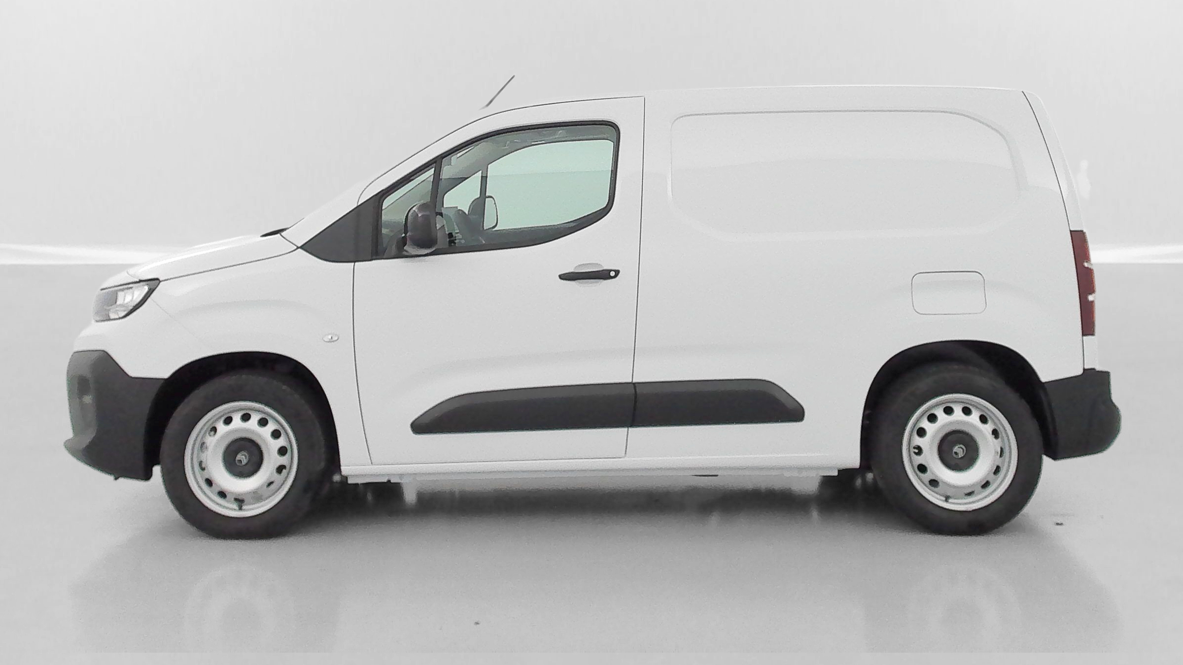GLI00006602_p53 - CITROEN - BERLINGO - 2025 - photo 4