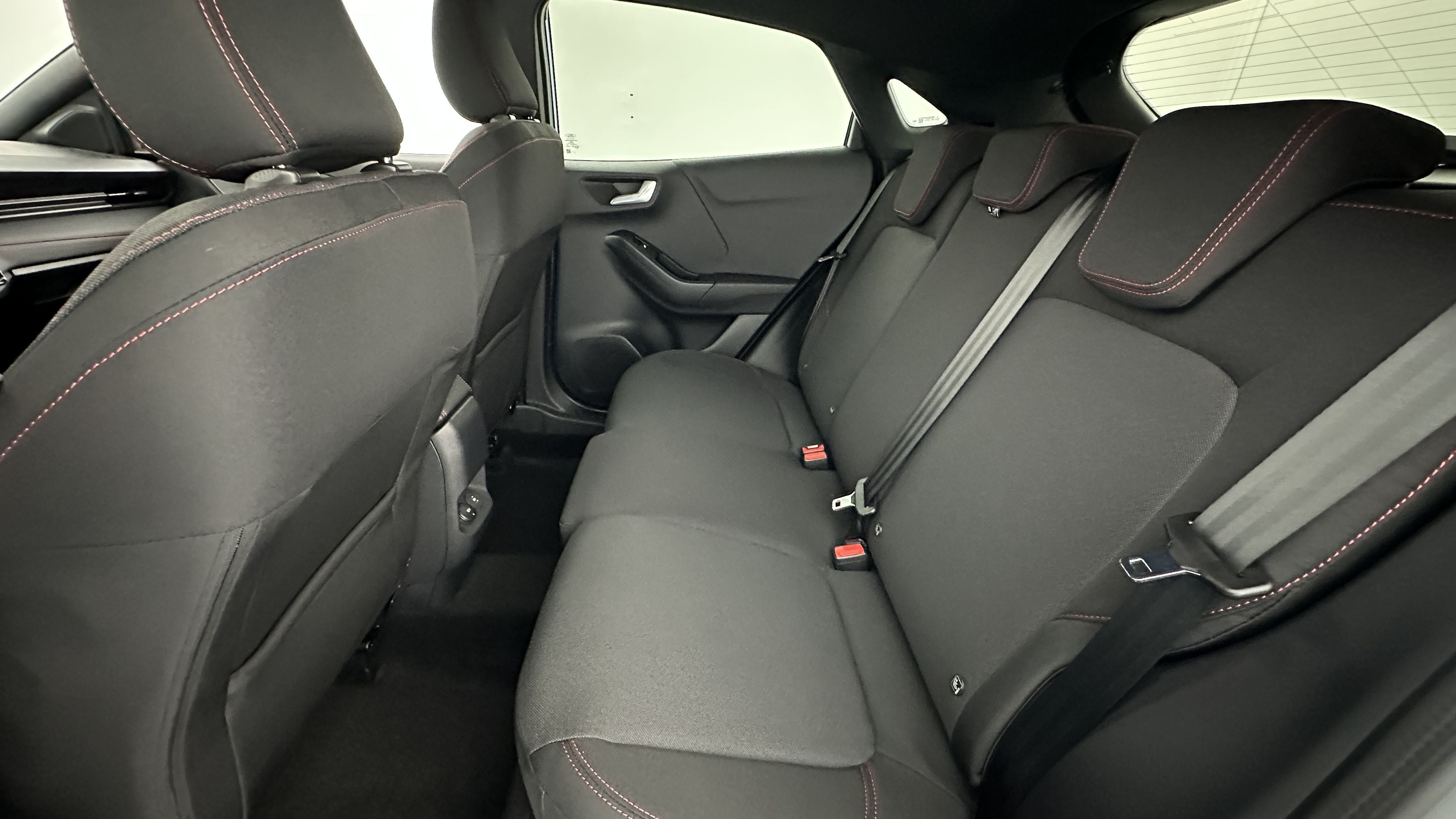 GLI00009888_p53 - FORD - PUMA - 2025 - photo 9