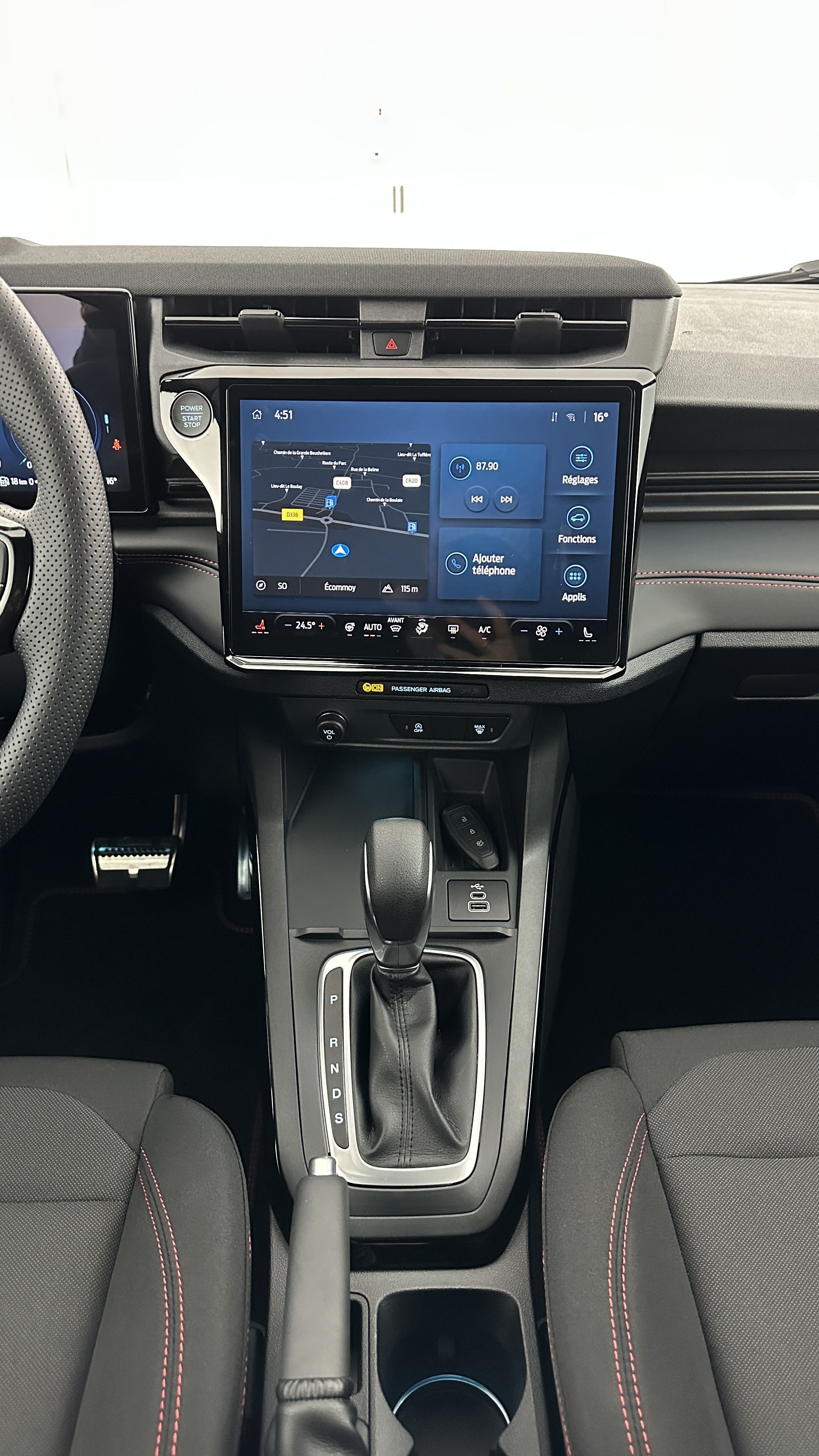 GLI00009891_p53 - FORD - PUMA - 2025 - photo 15