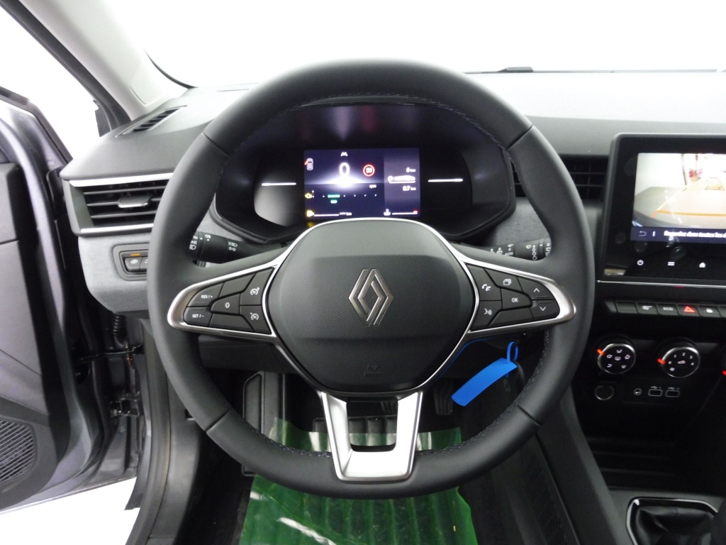 71190_p51 - RENAULT - CLIO - 2025 - photo 15