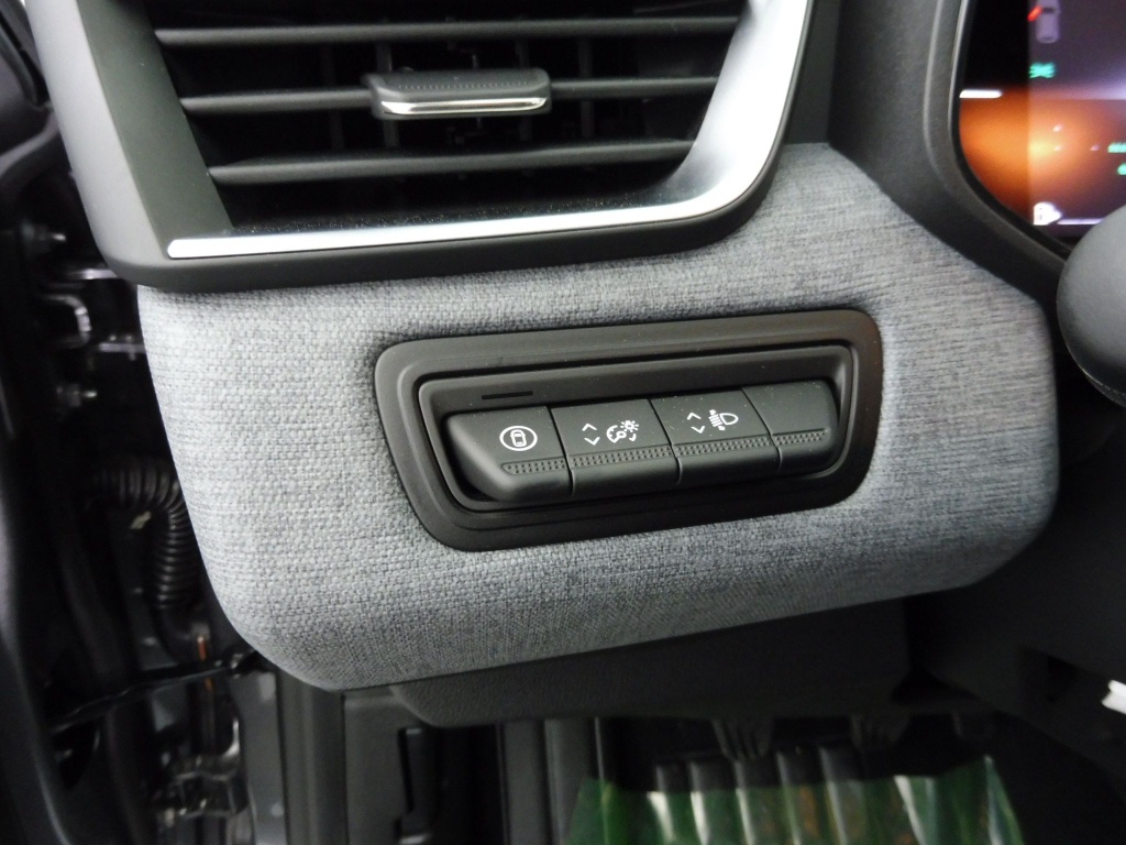 71190_p51 - RENAULT - CLIO - 2025 - photo 8