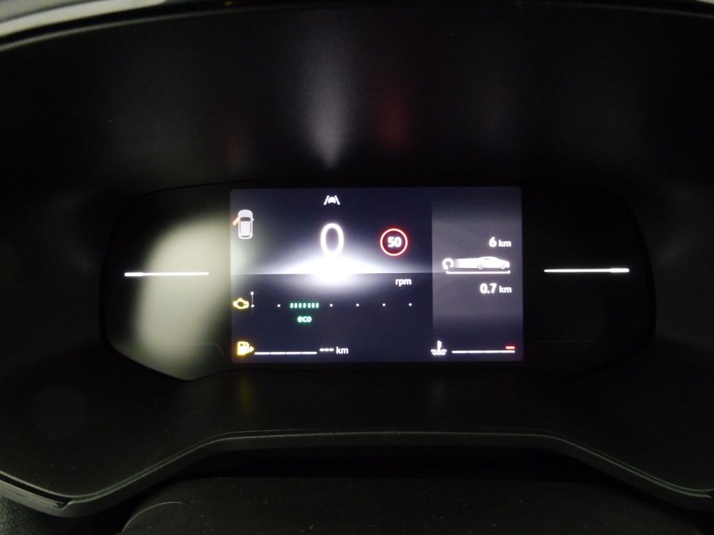 71190_p51 - RENAULT - CLIO - 2025 - photo 9