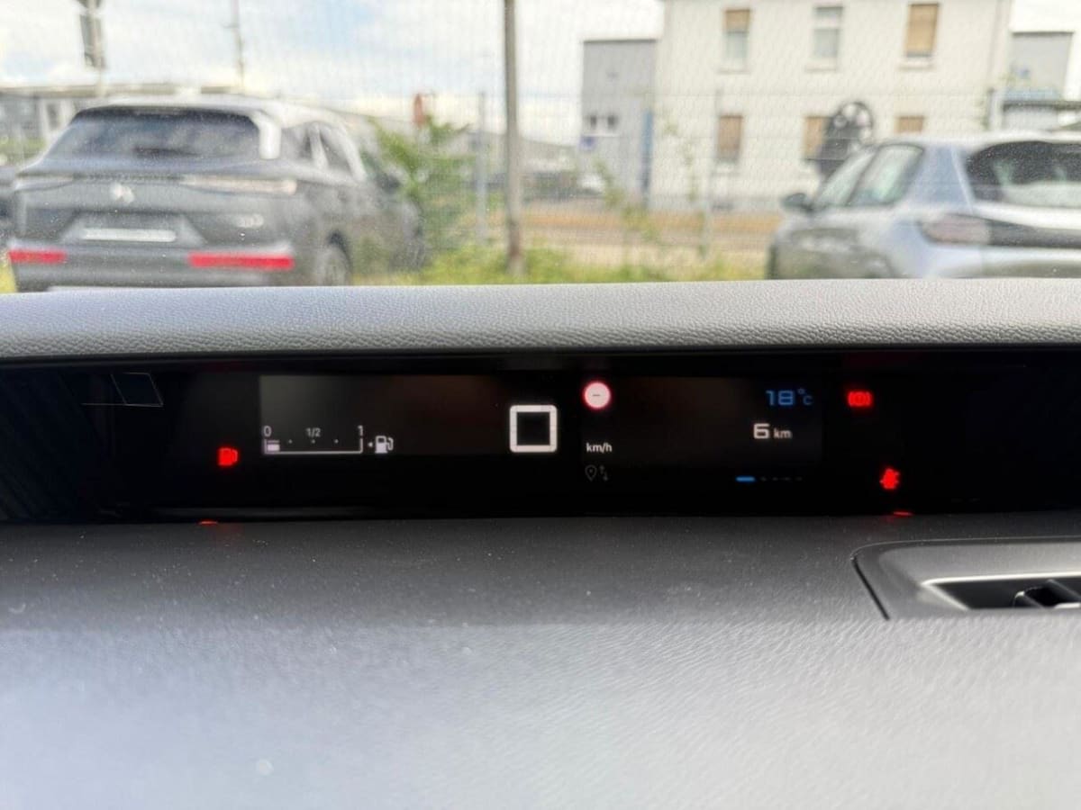 363072_p2 - CITROEN - C3 - 2025 - photo 7