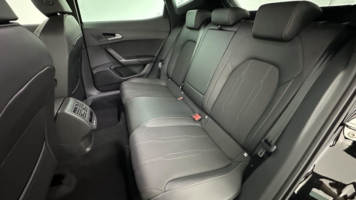 351207_p2 - CUPRA - FORMENTOR - 2025 - photo 9