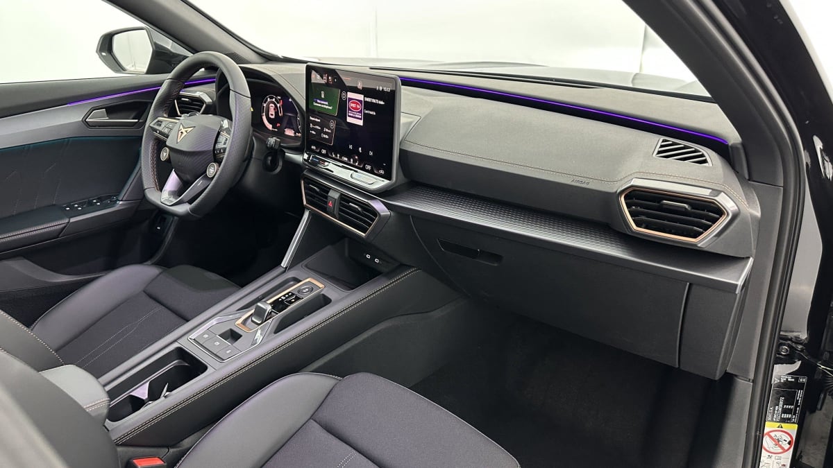 344942_p2 - CUPRA - FORMENTOR - 2025 - photo 8