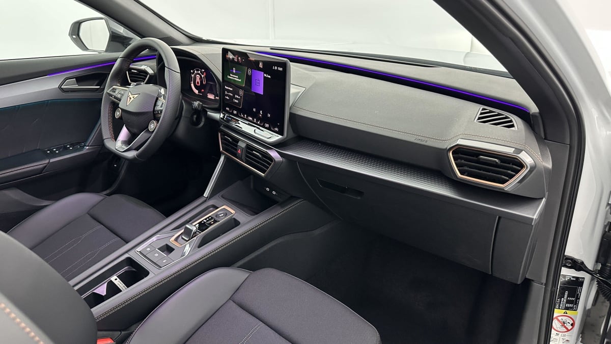 346209_p2 - CUPRA - FORMENTOR - 2025 - photo 8