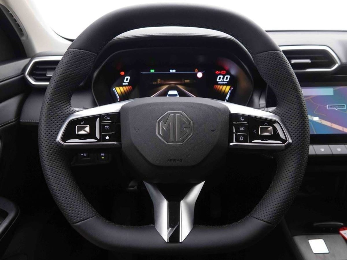 355988_p2 - MG - ZS - 2025 - photo 8