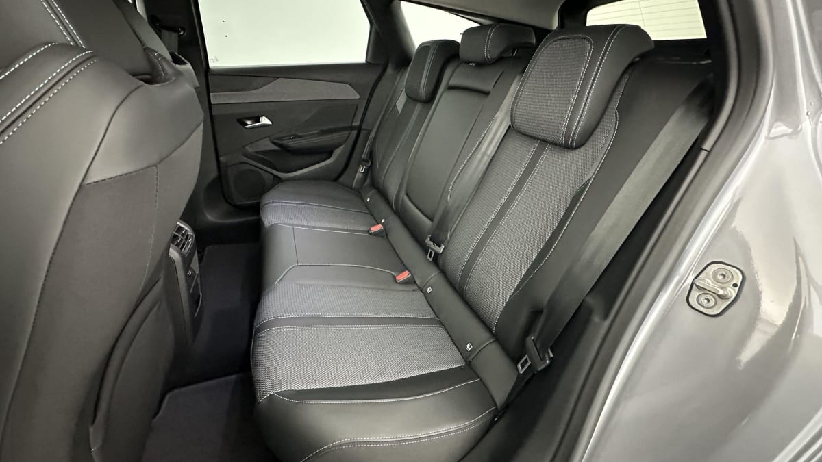 348161_p2 - PEUGEOT - 308 SW - 2025 - photo 9