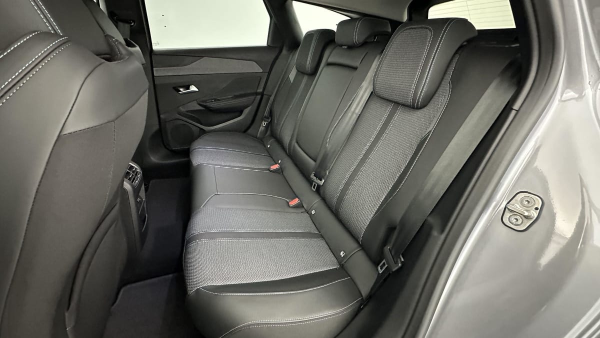 351830_p2 - PEUGEOT - 308 SW - 2025 - photo 9