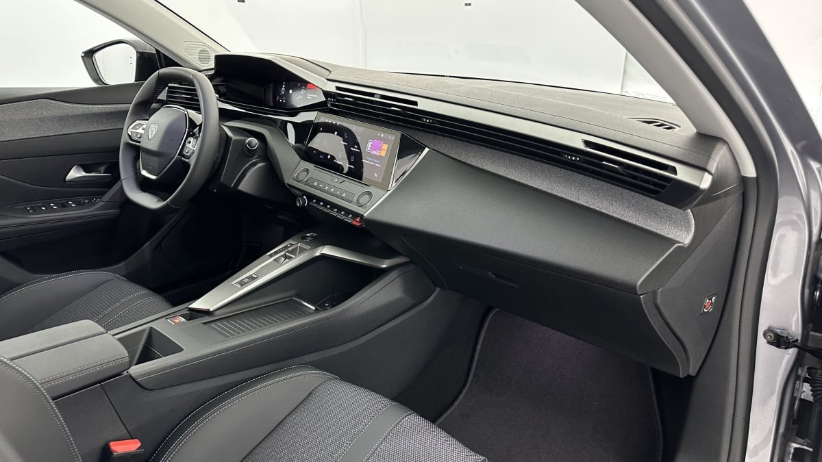 351830_p2 - PEUGEOT - 308 SW - 2025 - photo 8