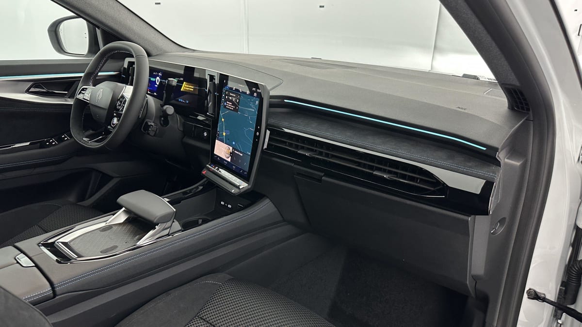 354468_p2 - RENAULT - AUSTRAL - 2025 - photo 6