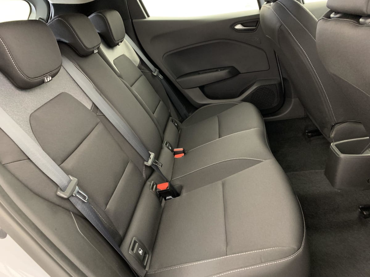 359409_p2 - RENAULT - CLIO 5 - 2025 - photo 10