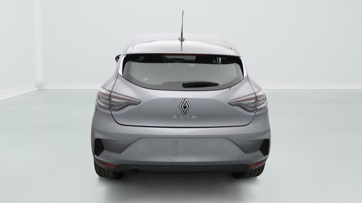 353252_p2 - RENAULT - CLIO - 2025 - photo 4