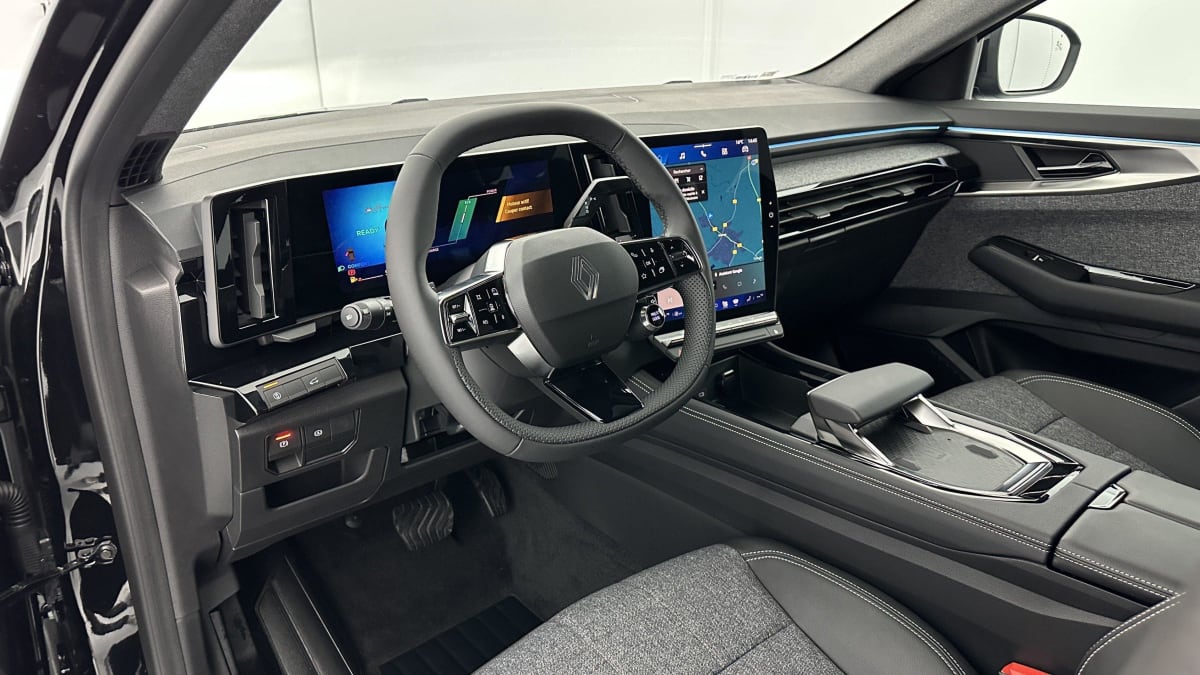 352792_p2 - RENAULT - ESPACE - 2025 - photo 6