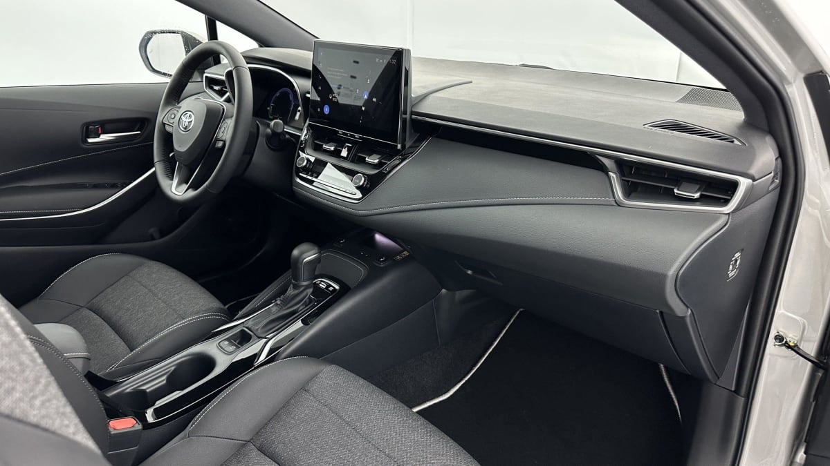 347678_p2 - TOYOTA - COROLLA TOURING SPORTS - 2025 - photo 8