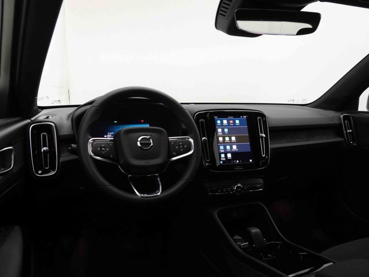 351992_p2 - VOLVO - XC 40 - 2025 - photo 6