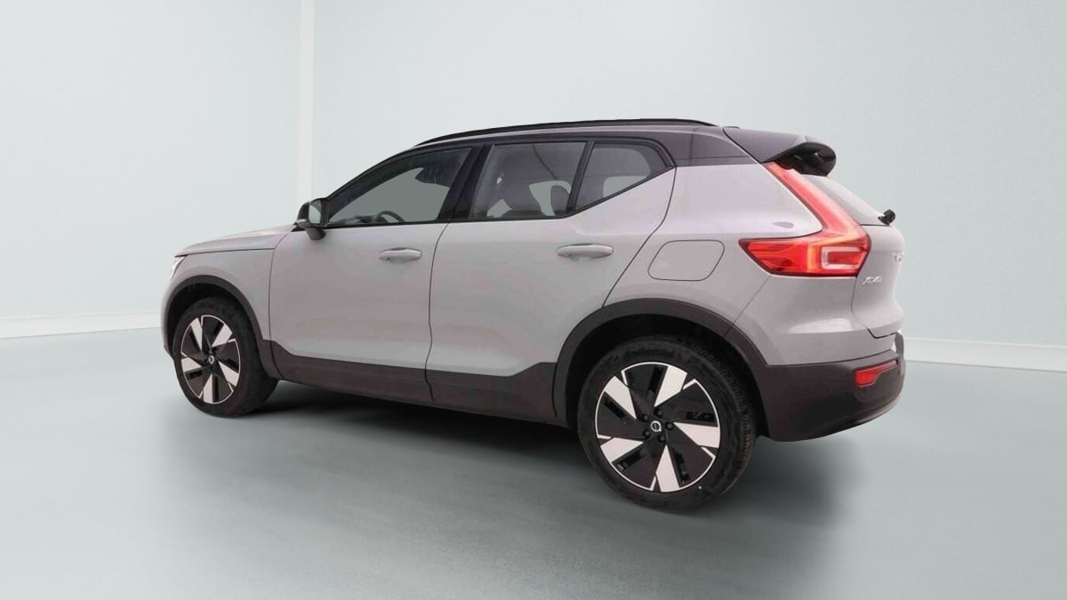 351992_p2 - VOLVO - XC 40 - 2025 - photo 2