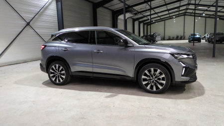 46714_p28 - RENAULT - AUSTRAL NOUVEAU - 2025