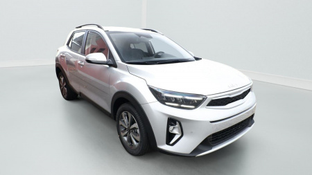 365402_p2 - KIA - STONIC - 2025 365402_p2 - KIA - STONIC - 2025