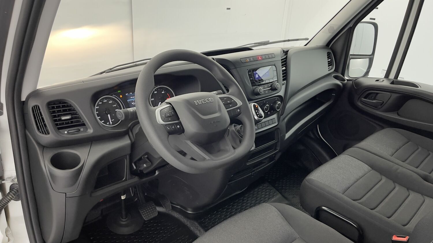 GLI00272068_p53 - IVECO - DAILY - 2025 - photo 6