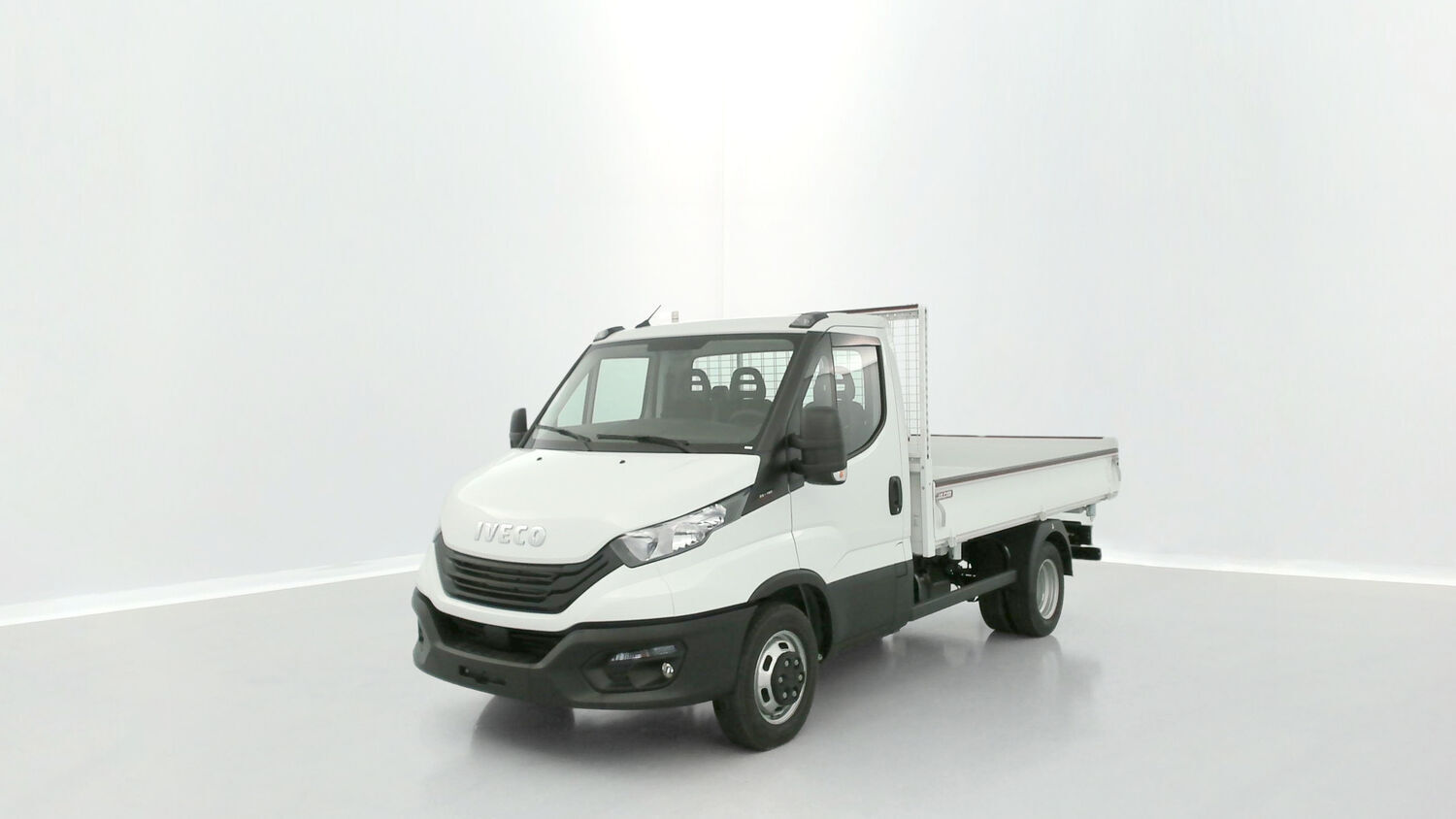 GLI00270816_p53 - IVECO - DAILY - 2025 - photo 3
