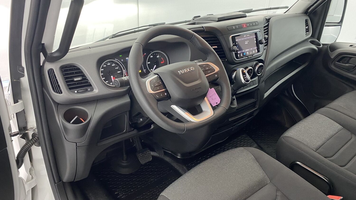 GLI00256489_p53 - IVECO - DAILY - 2025 - photo 6