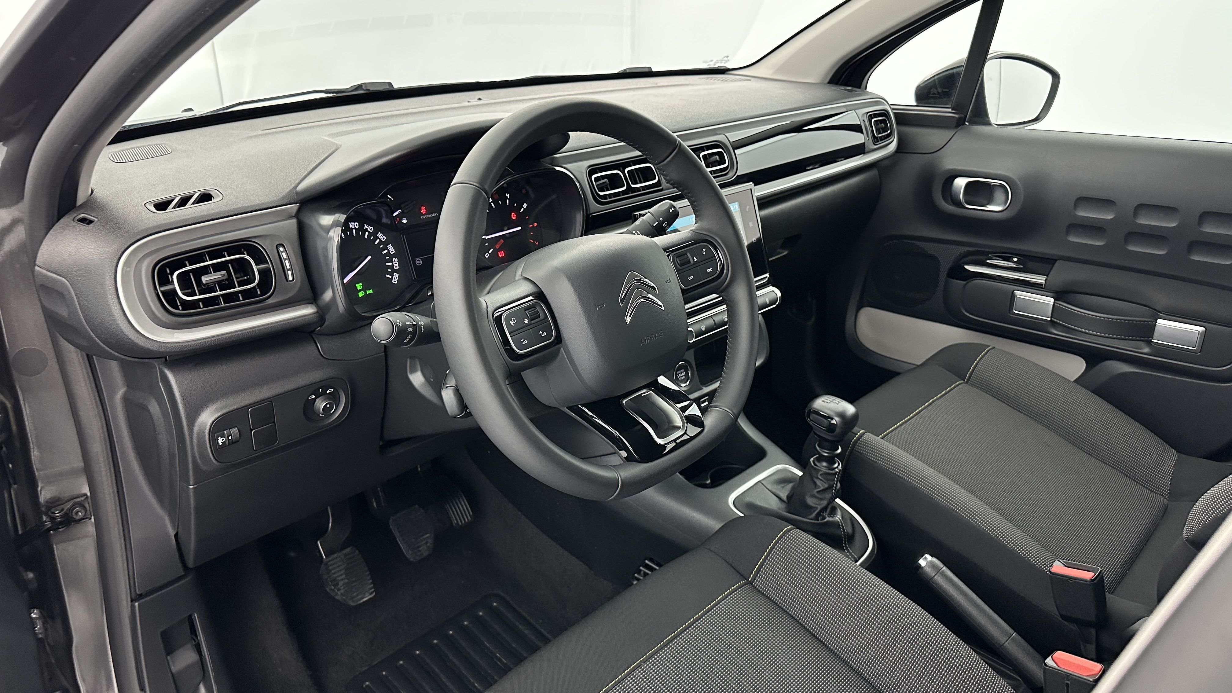 GLI00009845_p53 - CITROEN - C3 - 2024 - photo 6