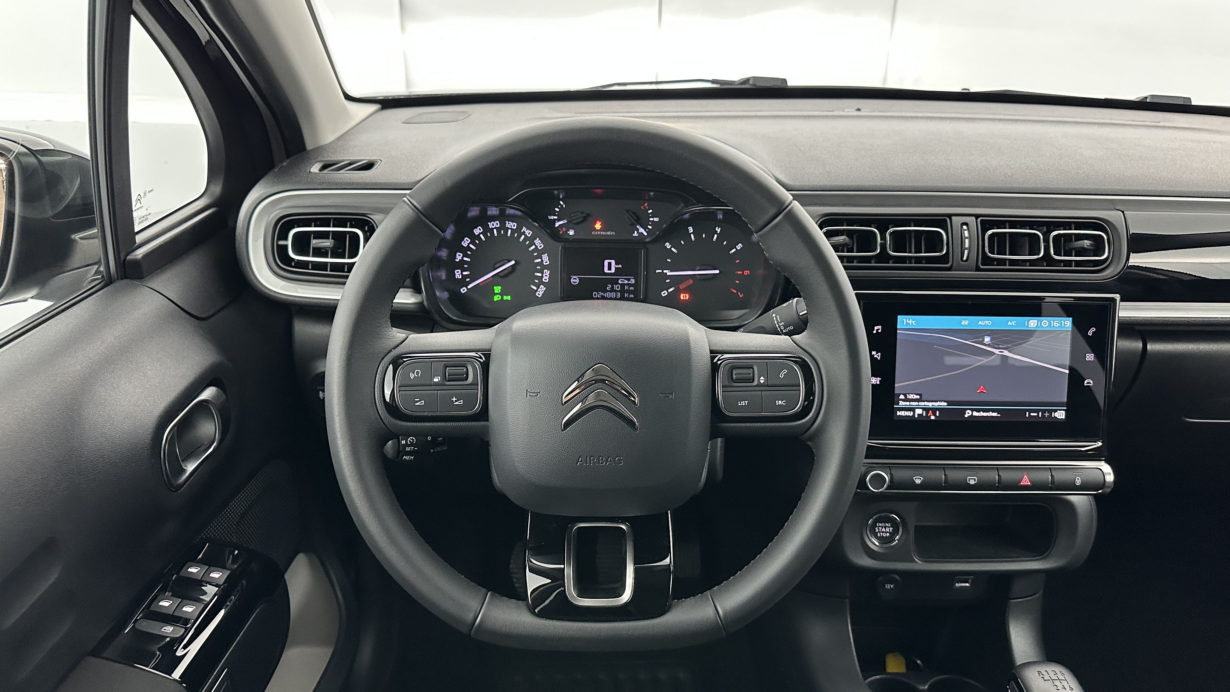 GLI00009845_p53 - CITROEN - C3 - 2024 - photo 13