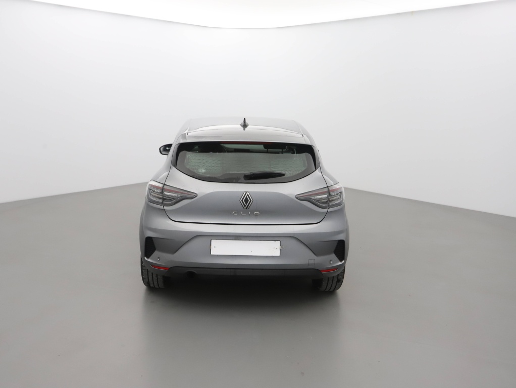 71369_p51 - RENAULT - CLIO - 2025 - photo 4