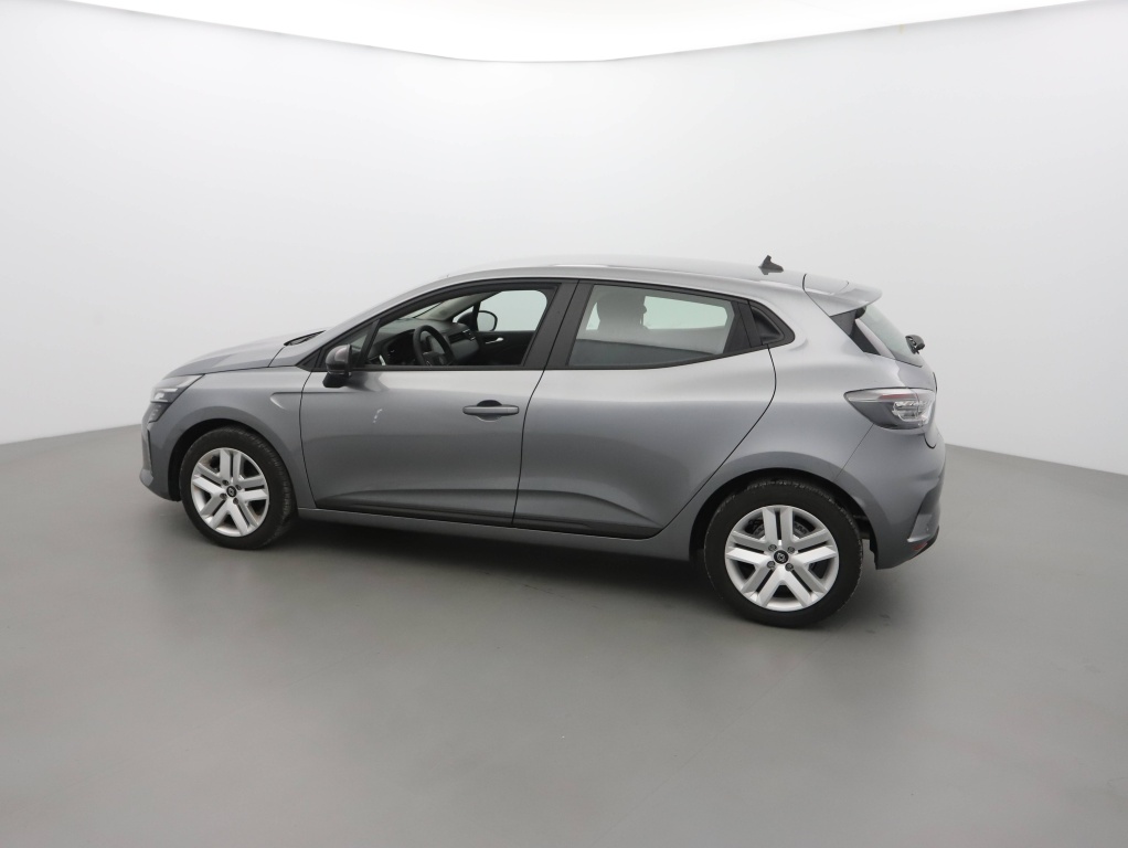 71369_p51 - RENAULT - CLIO - 2025 - photo 5