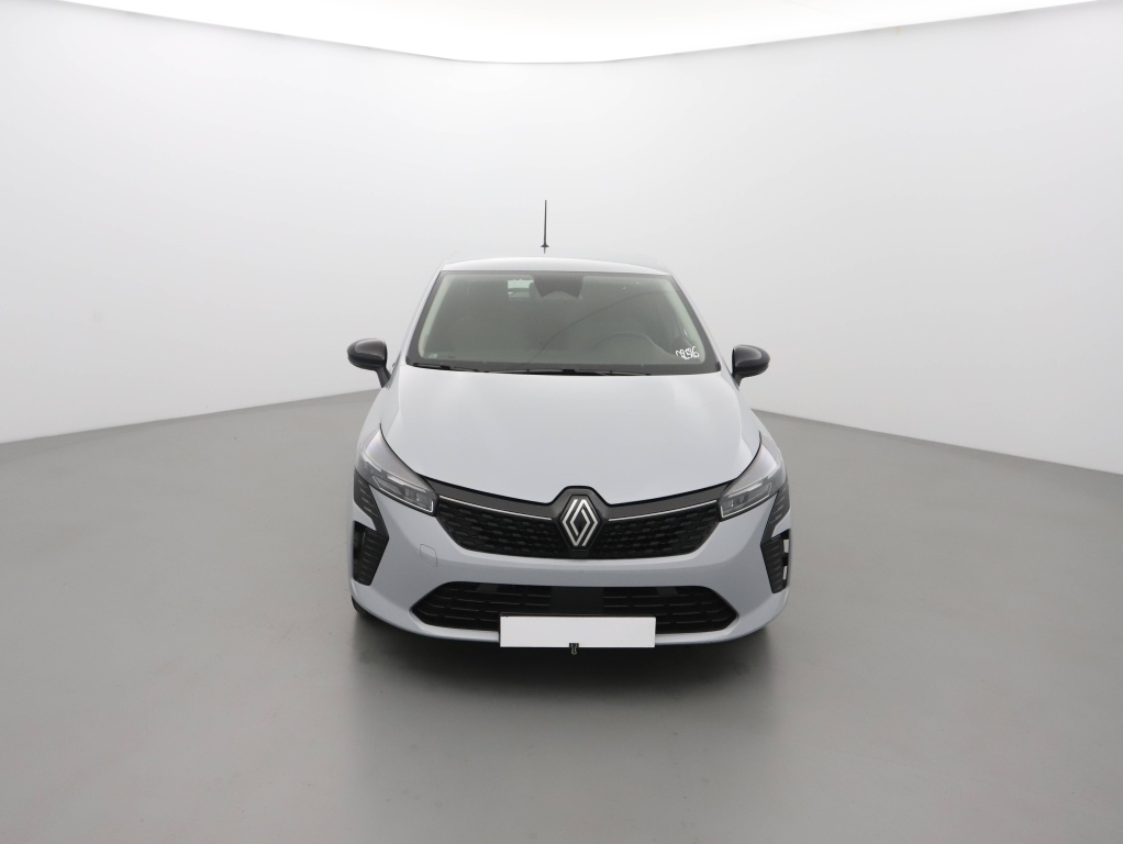 72526_p51 - RENAULT - CLIO - 2025 - photo 2