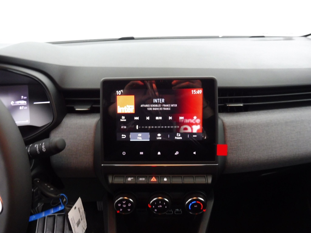 72875_p51 - RENAULT - CLIO - 2025 - photo 12