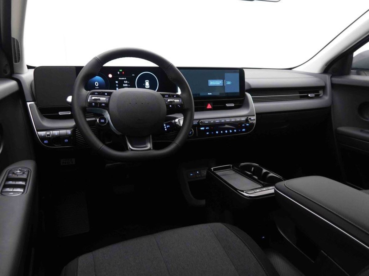 364642_p2 - HYUNDAI - IONIQ - 2025 - photo 8