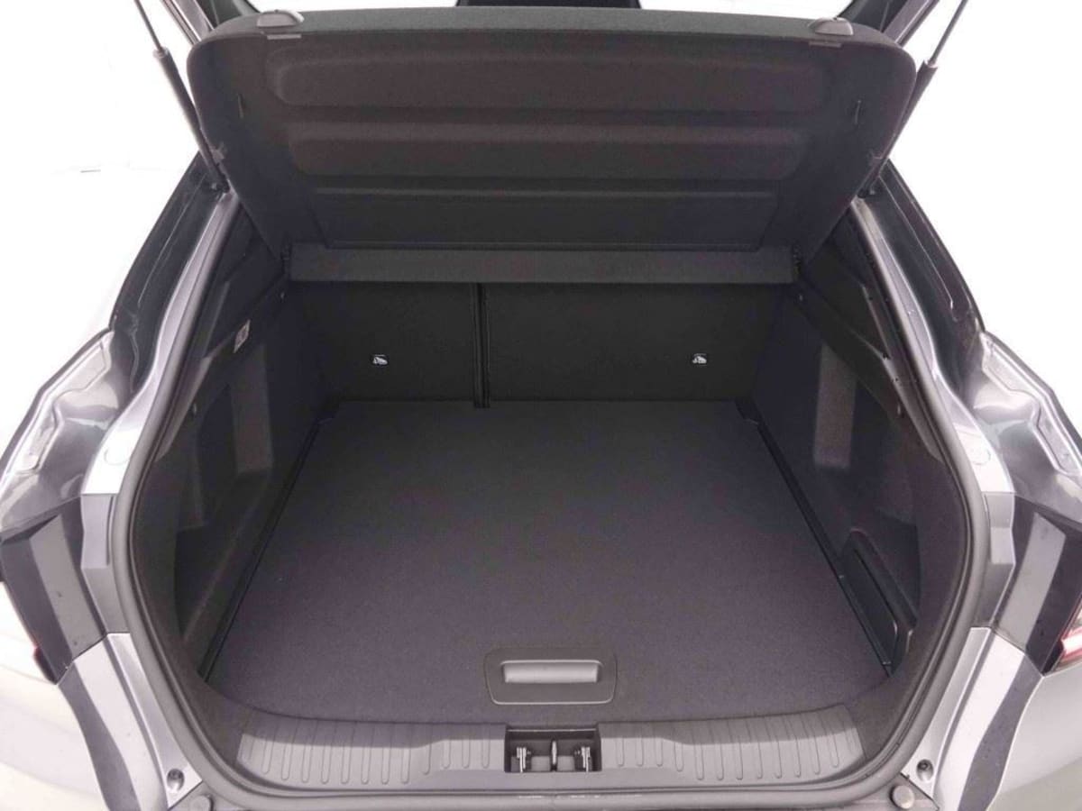 357286_p2 - RENAULT - ARKANA - 2025 - photo 6