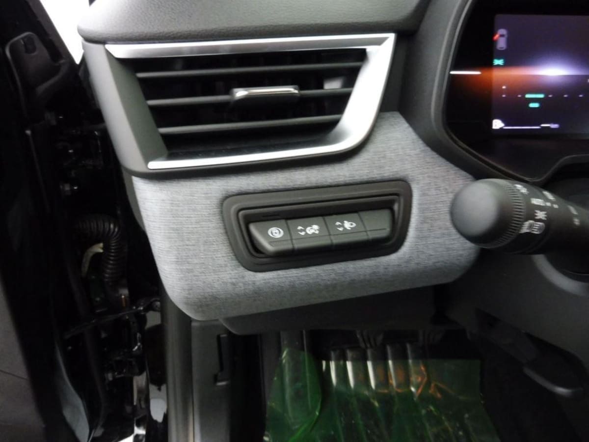 362434_p2 - RENAULT - CLIO - 2025 - photo 8