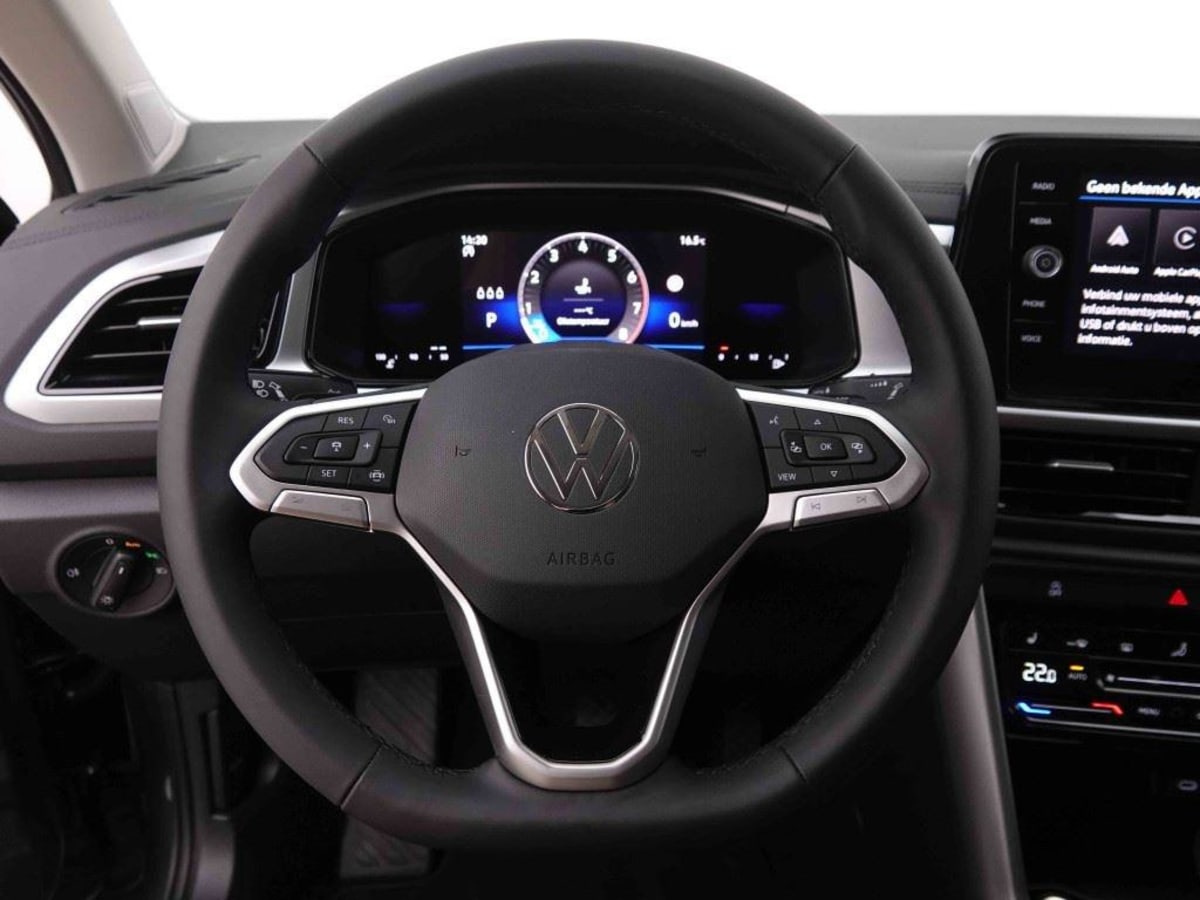 364370_p2 - VOLKSWAGEN - T ROC - 2025 - photo 10