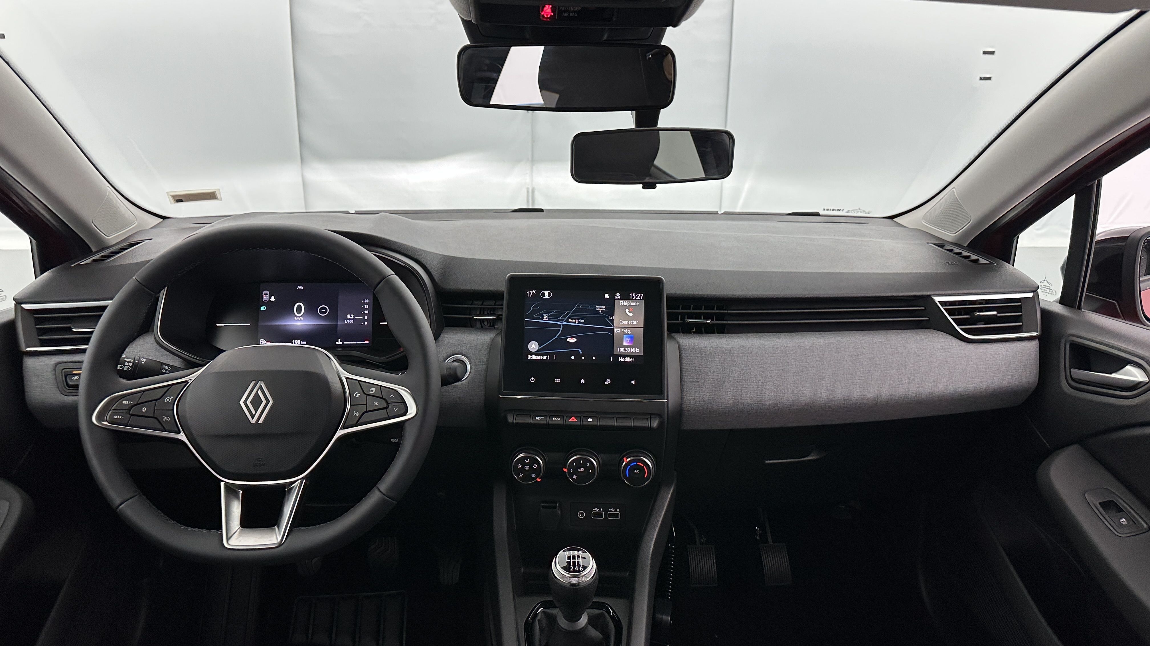 GLI00000575_p53 - RENAULT - CLIO - 2024 - photo 7