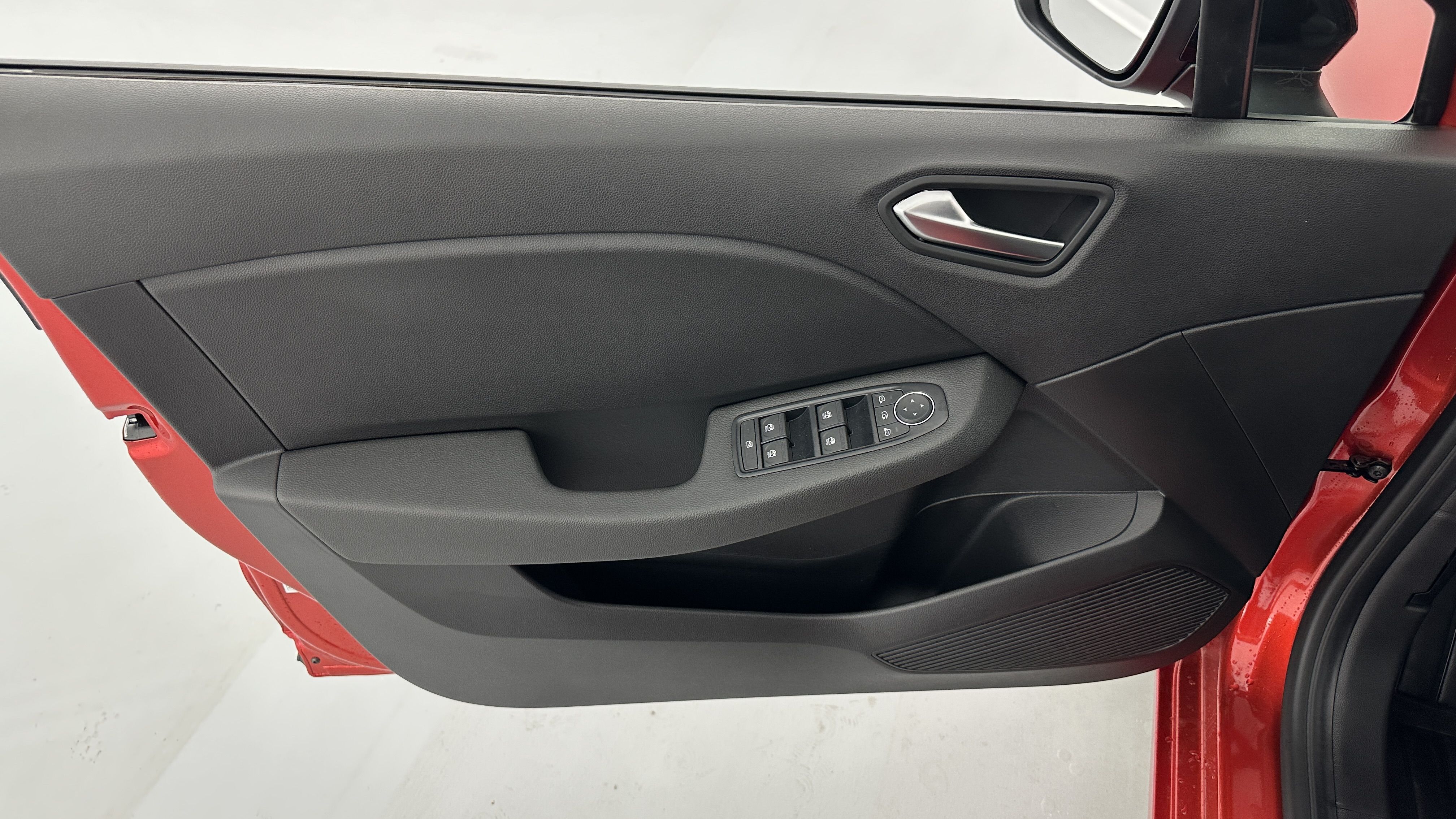 GLI00000575_p53 - RENAULT - CLIO - 2024 - photo 13