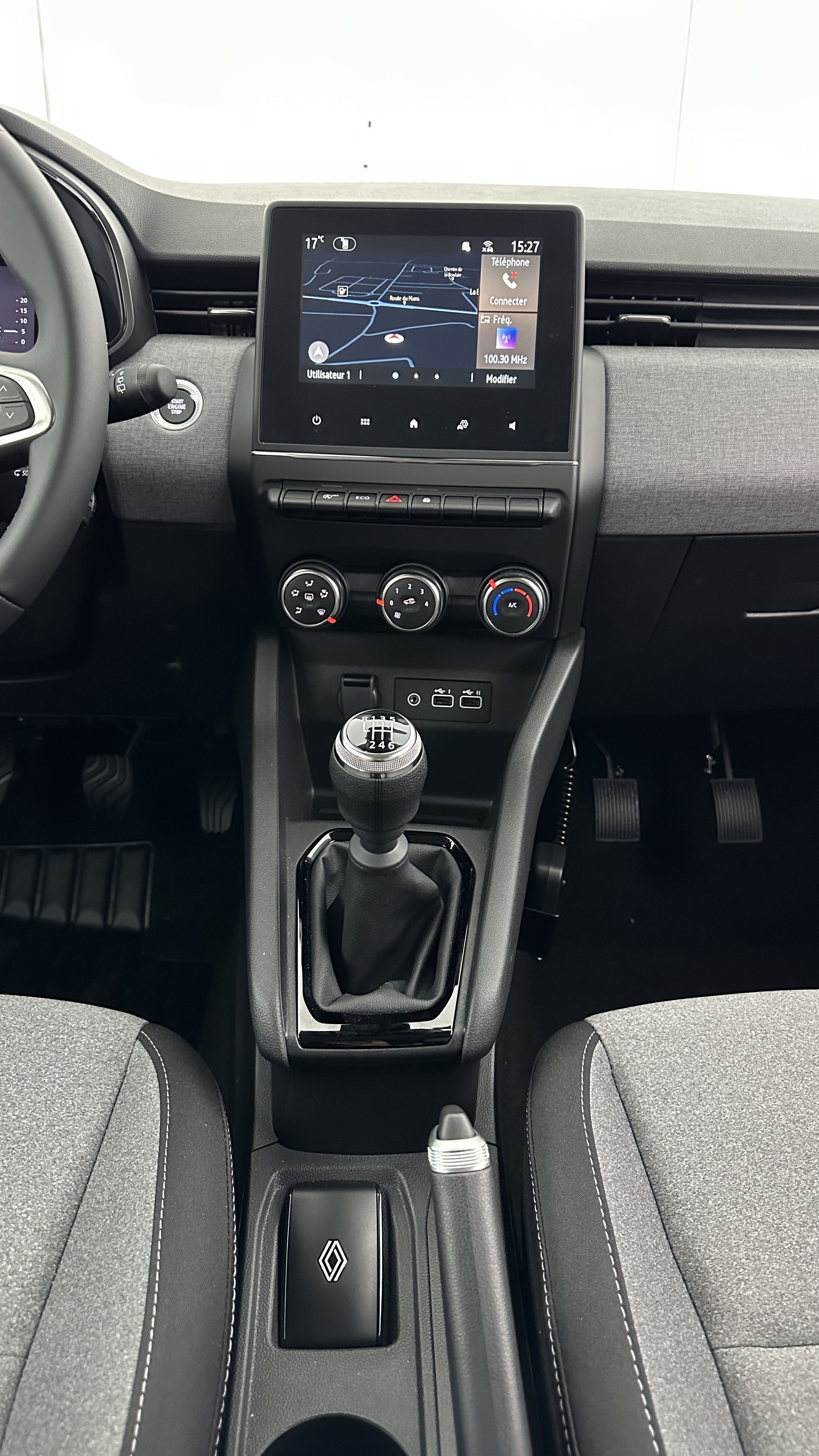 GLI00000575_p53 - RENAULT - CLIO - 2024 - photo 16