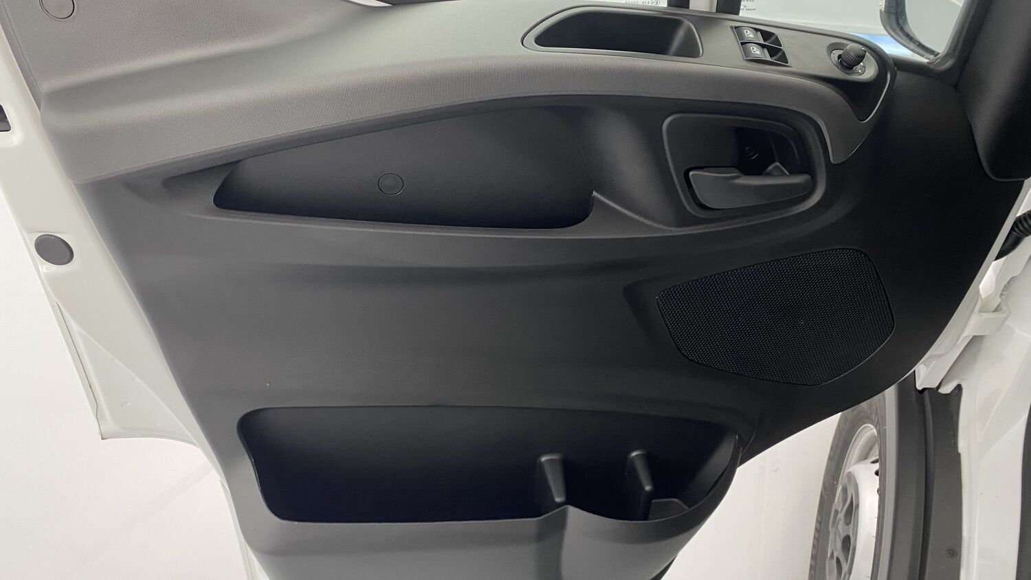 GLI00256490_p53 - IVECO - DAILY - 2025 - photo 10