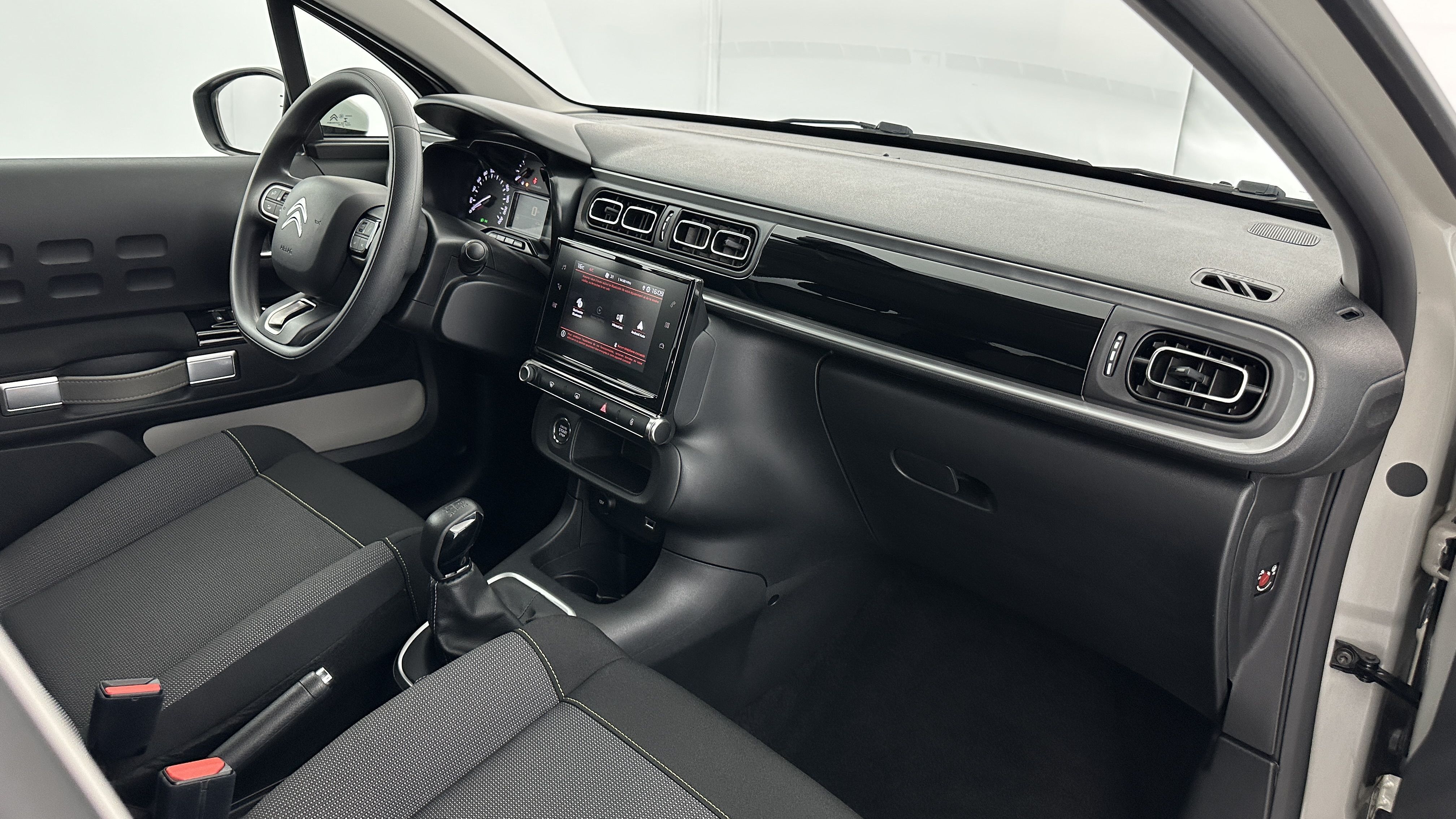 GLI00010904_p53 - CITROEN - C3 - 2022 - photo 8