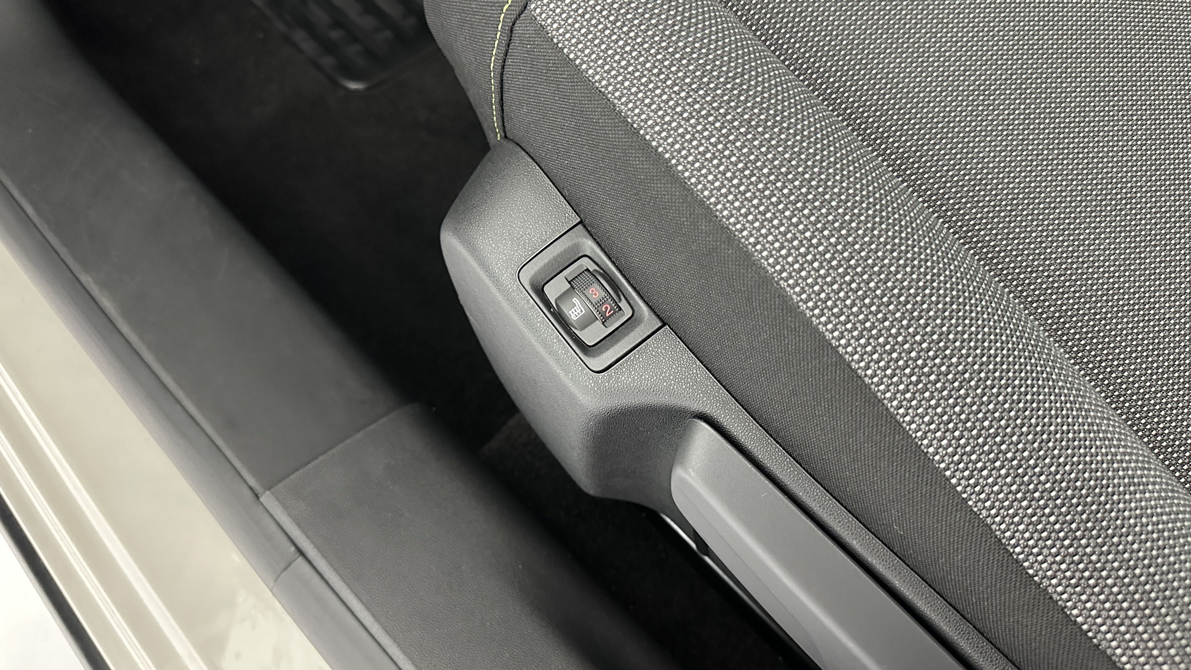 GLI00010904_p53 - CITROEN - C3 - 2022 - photo 19