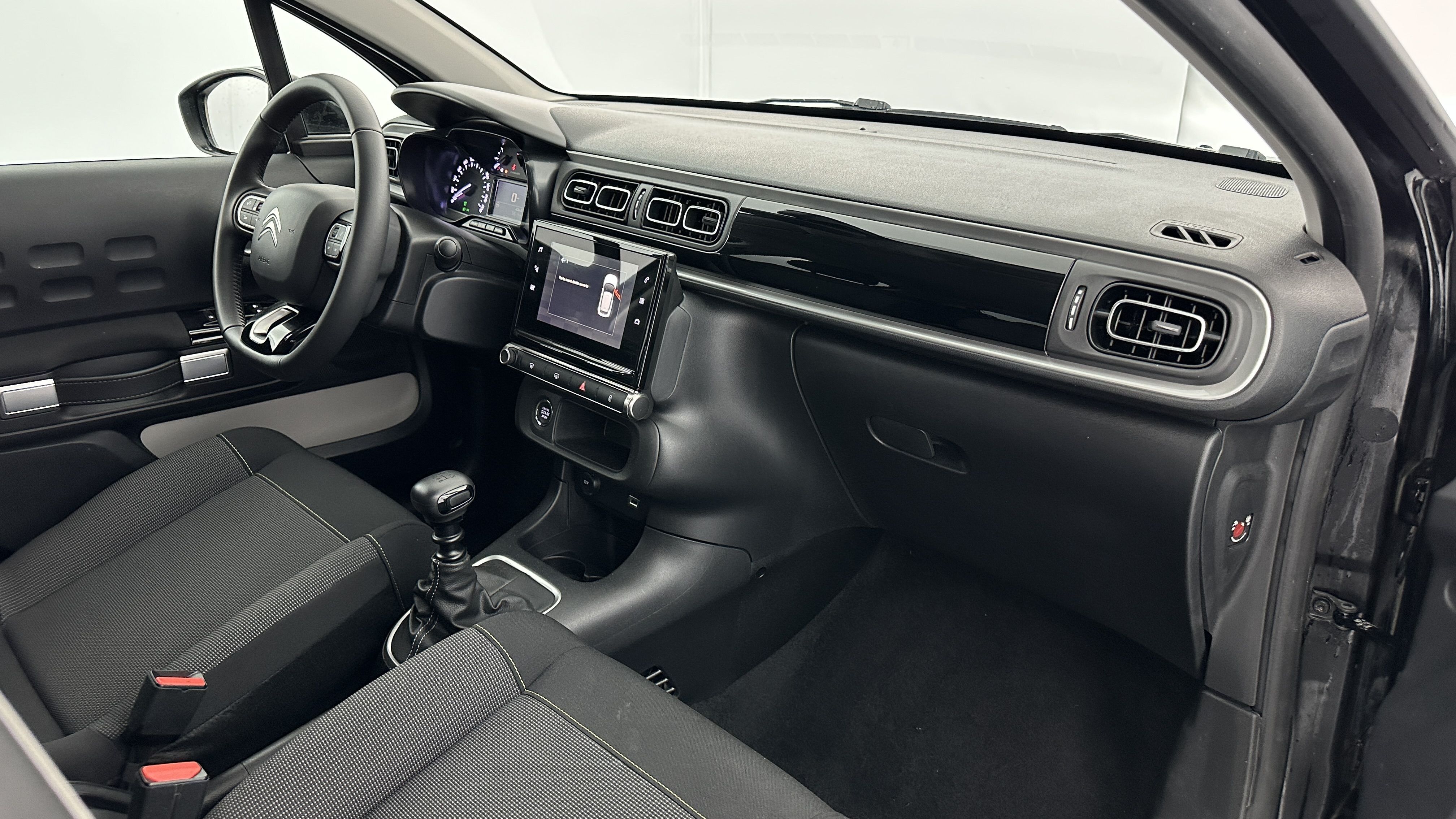 GLI00009856_p53 - CITROEN - C3 - 2024 - photo 8